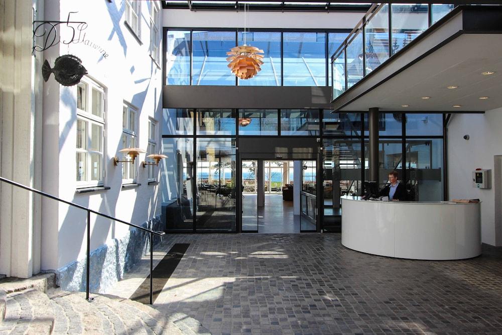 Fredensborg Badehotel Ренне Екстер'єр фото